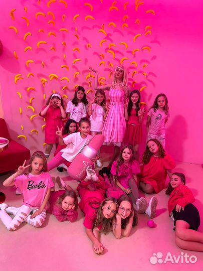 Программа Барби, вечеринка