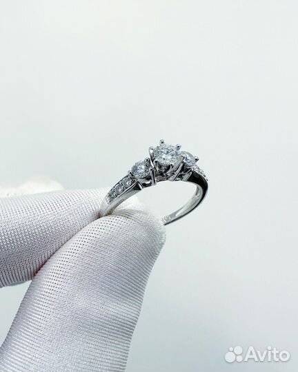 Кольцо с бриллиантами 0,51 карата