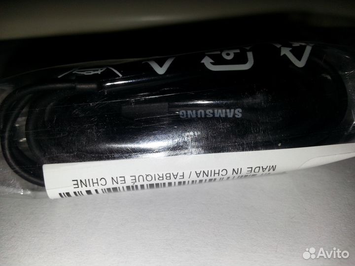 Наушники Samsung EHS64 гарнитура, 3 кнопки