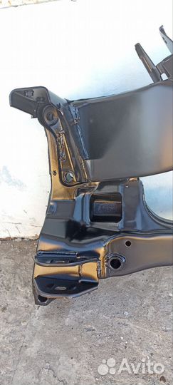 Балка задняя Mitsubishi Outlander 1