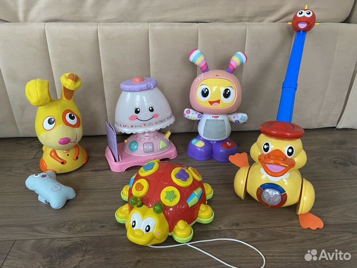 Музыкальные и развивающие игрушки для малышей