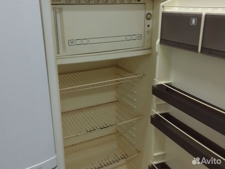 Холодильник Полюс