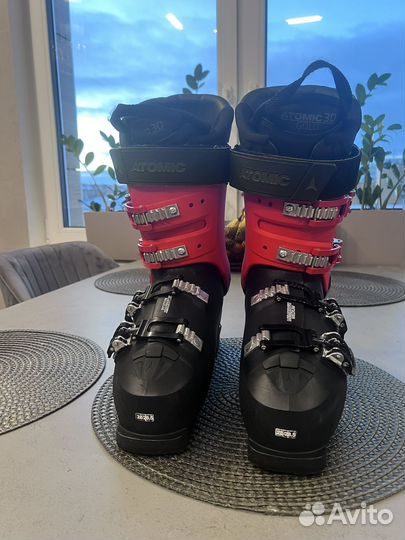 Горнолыжные ботинки atomic Hawx Prime 100