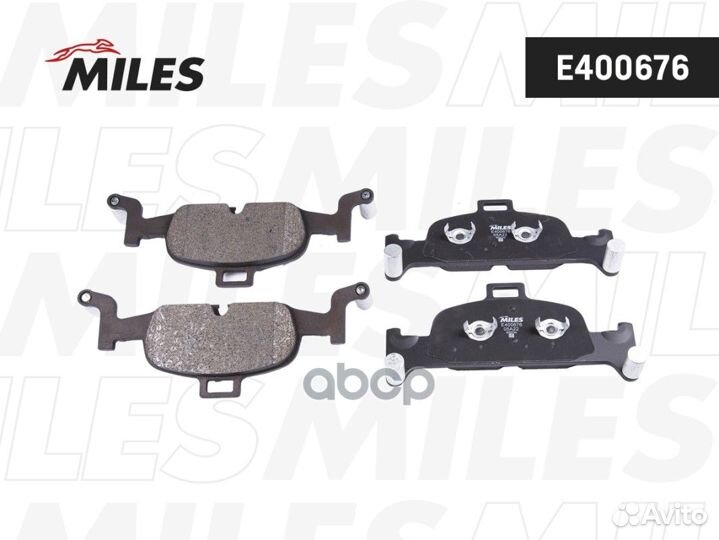 Колодки тормозные передние (Смесь Semi-Metallic