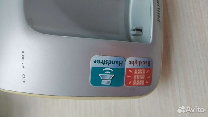 Телефон Philips трубка