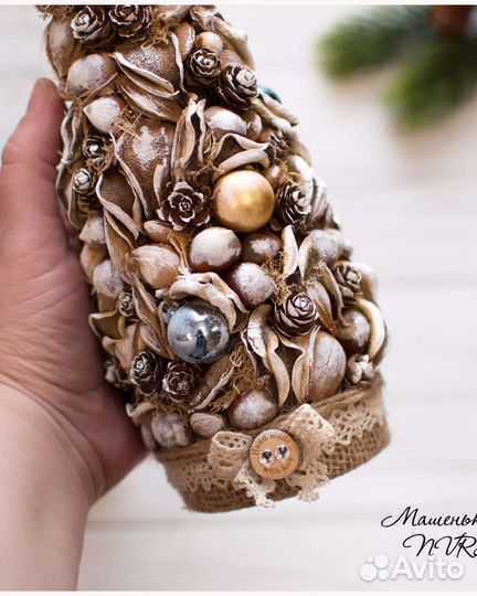 Елка искусственная из природных материалов