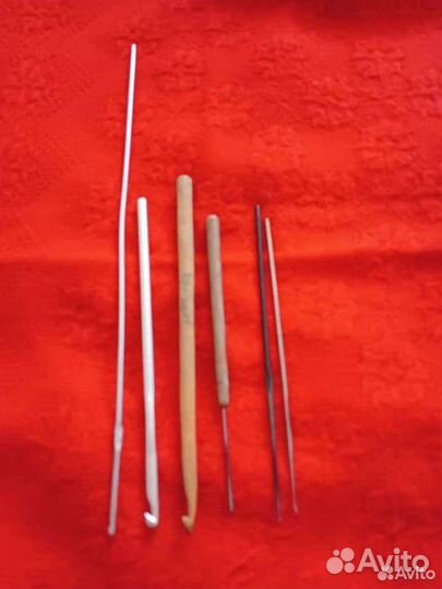 Спицы и крючки для вязания