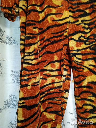 Новогодний костюм кигуруми тигра на 4-5лет 100-110