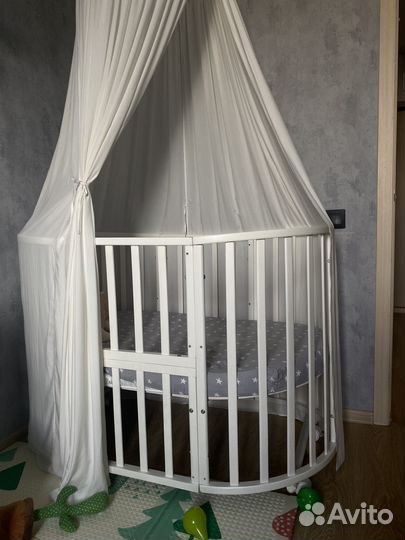 Кроватка для новорожденных без маятника