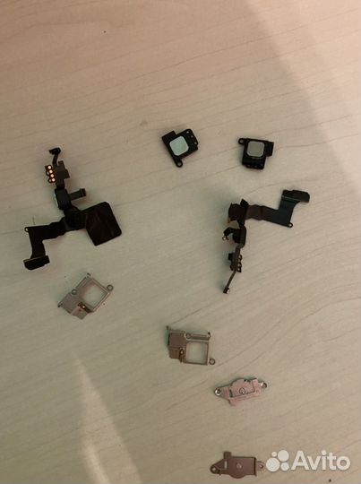 Запчасти на iPhone 5s