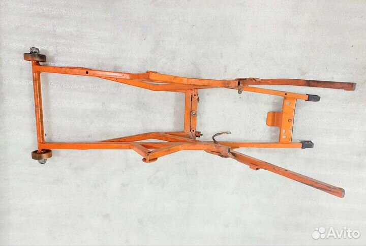 Подрамник KTM LC4 640 Supermoto 1999