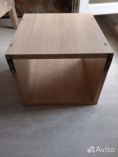 Полки навесные