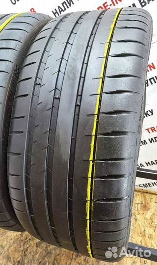 Michelin Pilot Sport 4 265/45 R19