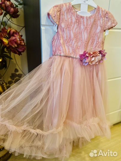 Платье для девочки 122
