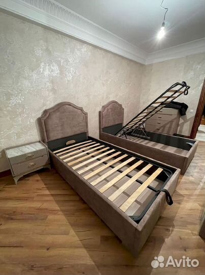 Кровать односпальная в наличии и на заказ