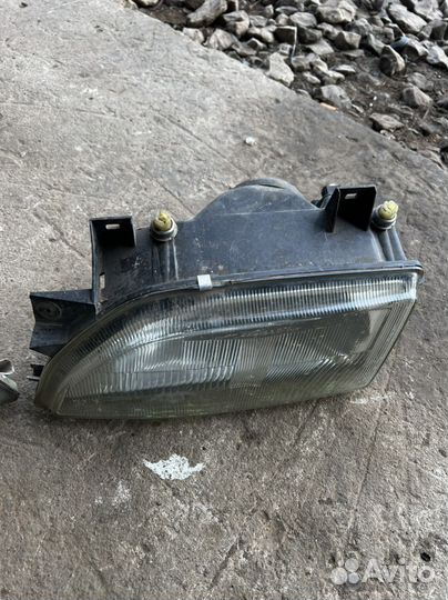 Ford Escort 1990-1995 фара