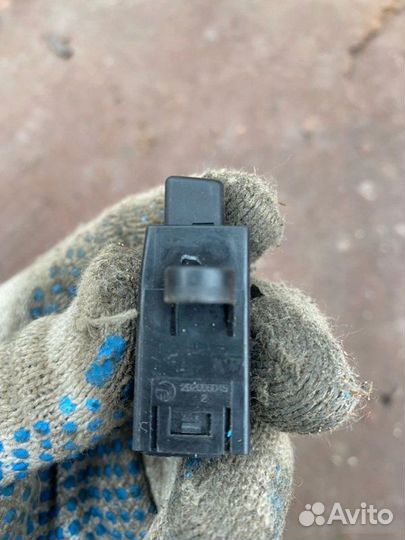 Кнопка Trip Hyundai Elantra 4 HD 2006-2011