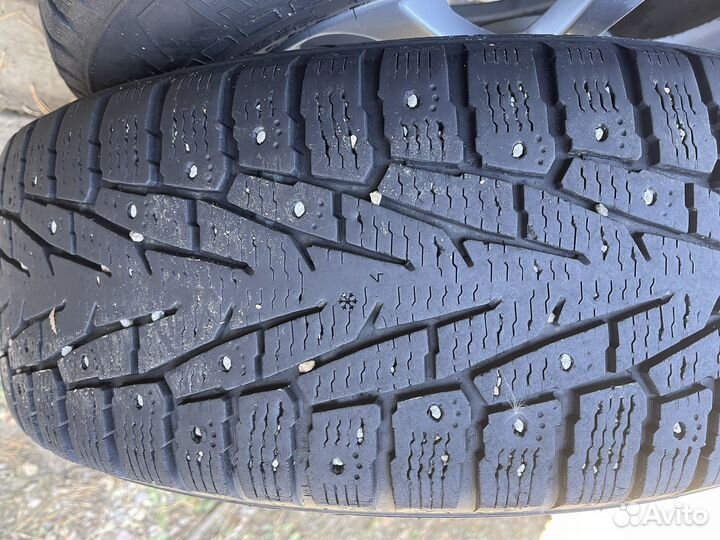 Nokian Tyres Hakkapeliitta 7 SUV 225/65 R17 106T