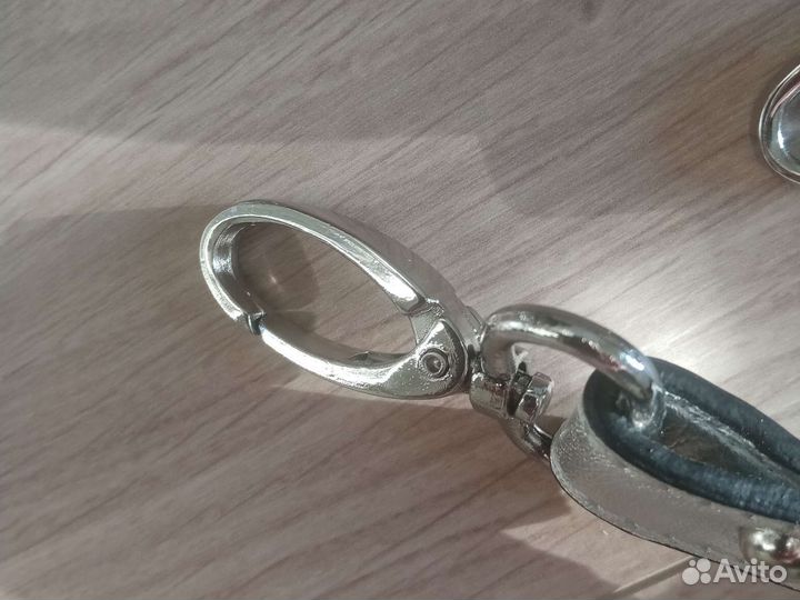 Кожаный ремень для сумки