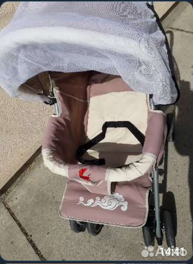 Прогулочная коляска