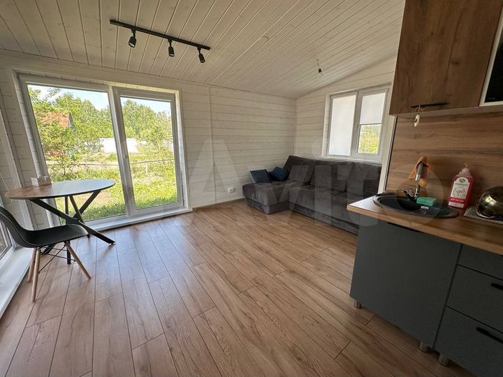 Дом 47 м² на участке 4,2 сот.