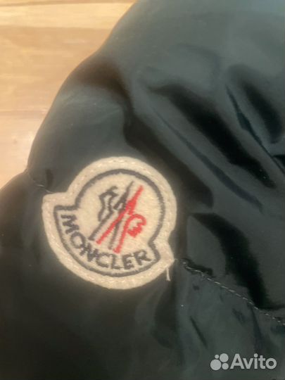 Пуховик Moncler женский