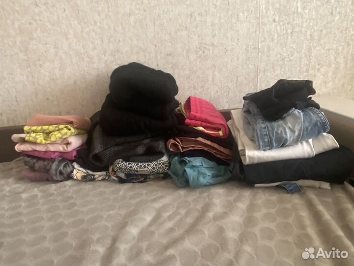 Одежда пакетом фирменная женская 42-44
