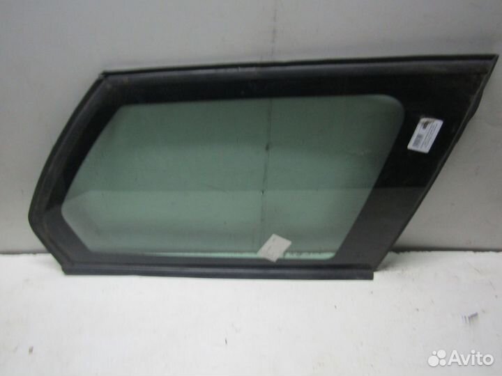 Стекло кузовное заднее боковое Прав. Ситроен
