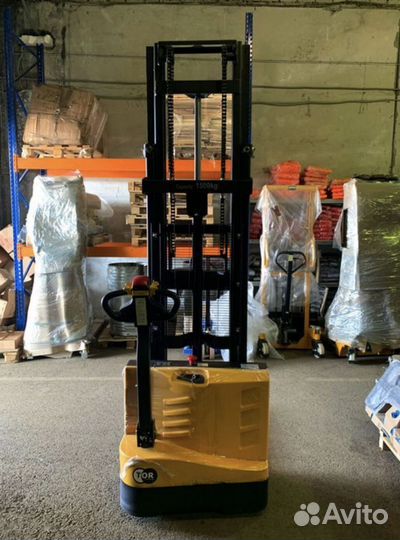 Штабелер электрический