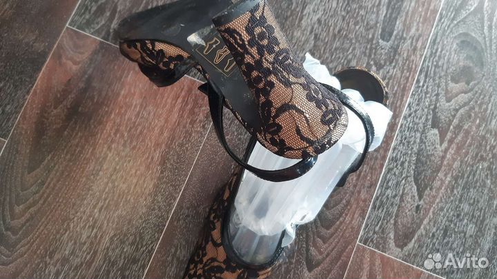 Босоножки. Винтаж