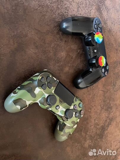 Sony PS4 pro 1tb + подписка на год