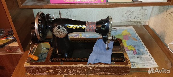 Швейная машинка подольская ручная