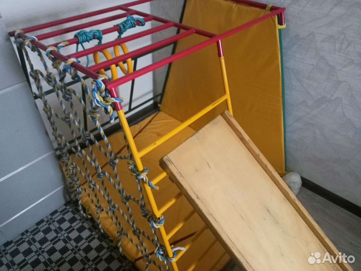 Детский спортивный комплекс