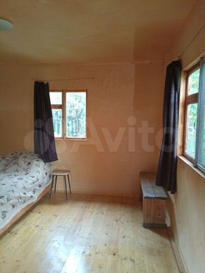 Дом 18 м² на участке 6 сот.