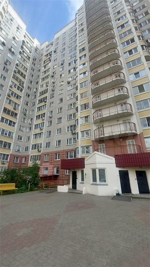 3-к. квартира, 71,8 м², 15/17 эт.