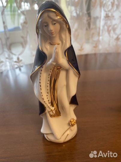 Винтажные фарфоровые статуэтки