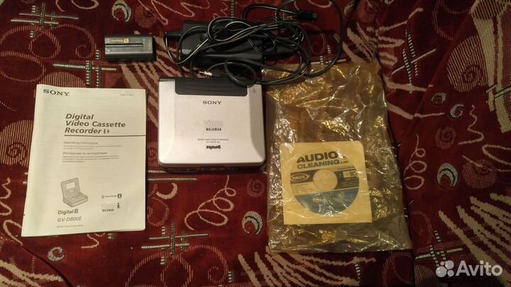 Видео Sony Video Walkman GV-D800E - Digital8