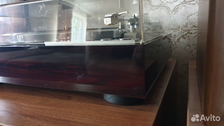 Проигрыватель винила Viktor QL Y-44F