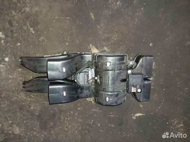 Печка задняя BMW X5 E70