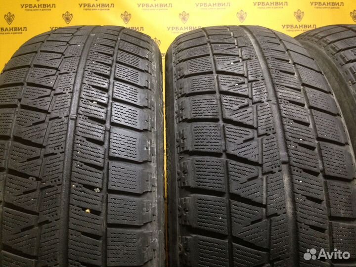 Bridgestone Blizzak Revo GZ 205/60 R16