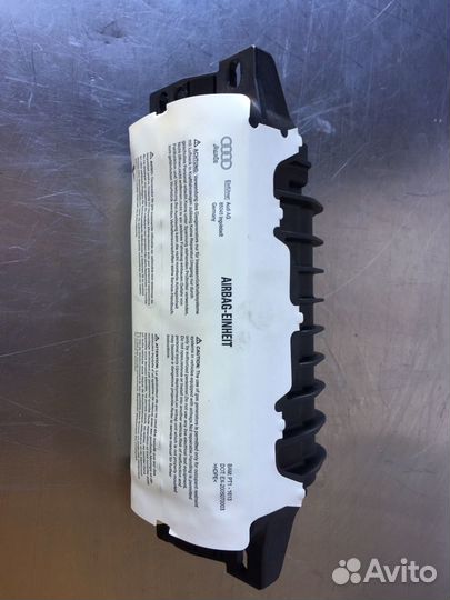 Подушка безопасности В торпедо ауди А4 В8