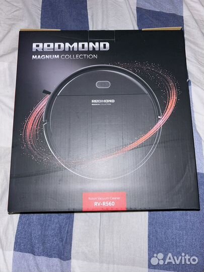 Робот пылесос redmond magnum collection