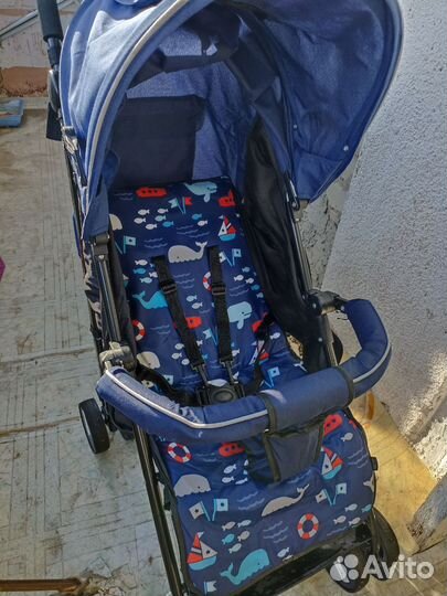 Прогулочная коляска