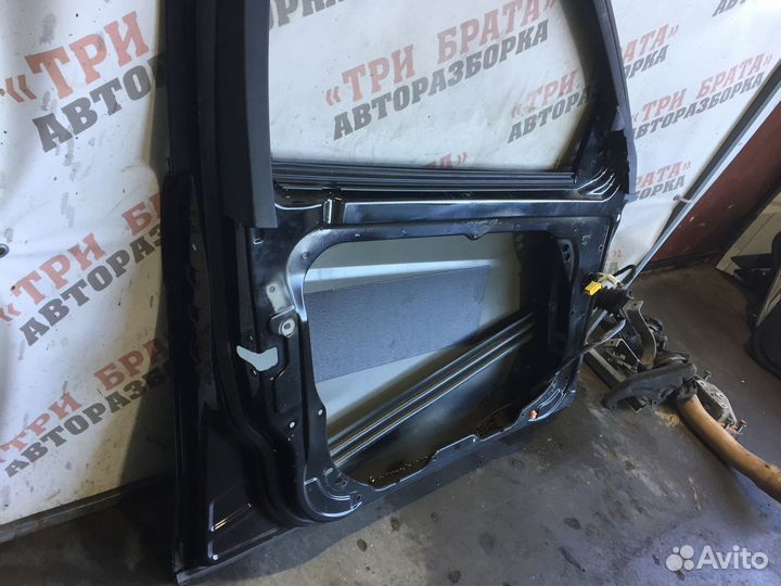 Мерседес С-Класс Дверь передняя Лев