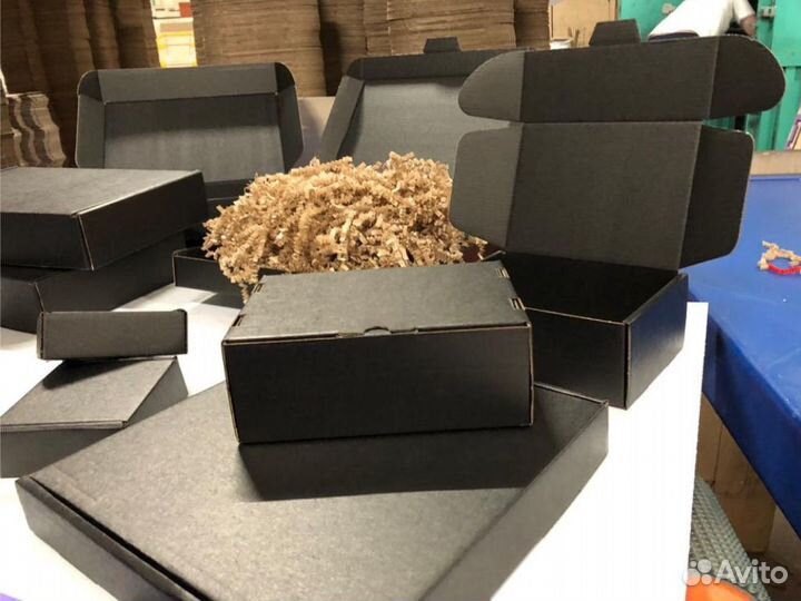 Картонные коробки самосборные