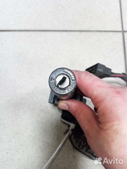 Замок зажигания с ключом Honda gl1500 gold wing