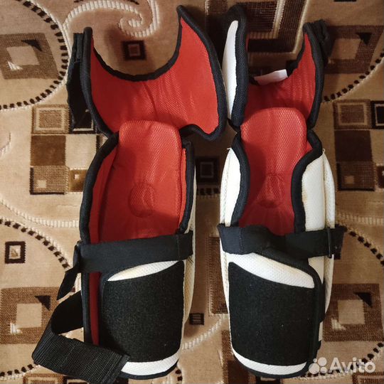 Налокотники хоккейные Easton взрослые