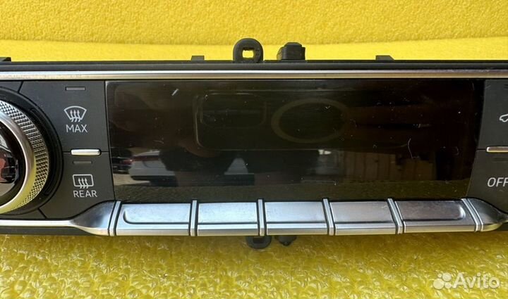 Блок климата Audi A4/A5 B9/8W 8W0820043T