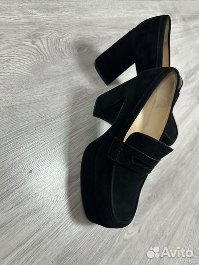 Новые туфли натуральная замша