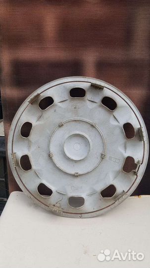 Колпак Volvo r15